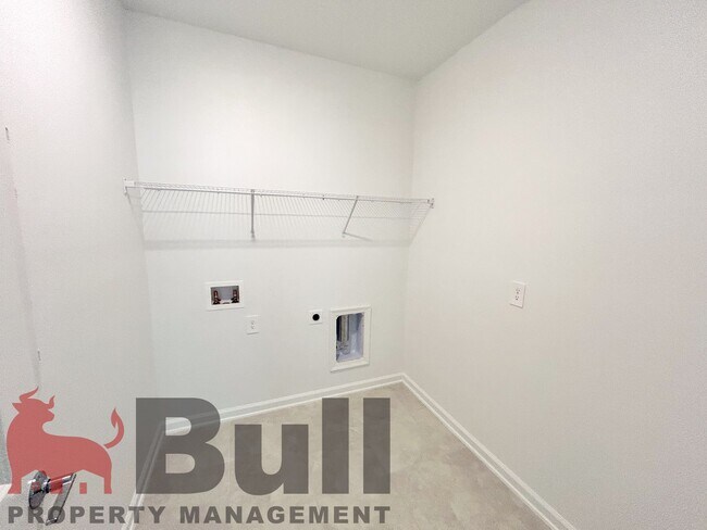 Building Photo - 6443 Pne Frk Aly