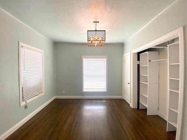 Building Photo - Fabulous Reno Historical House - Charming ...