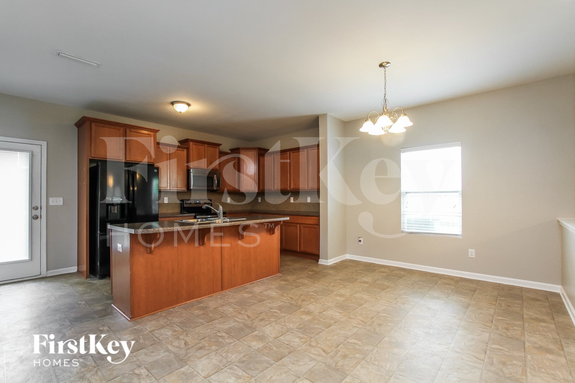 Building Photo - 504 Landis Oak Way