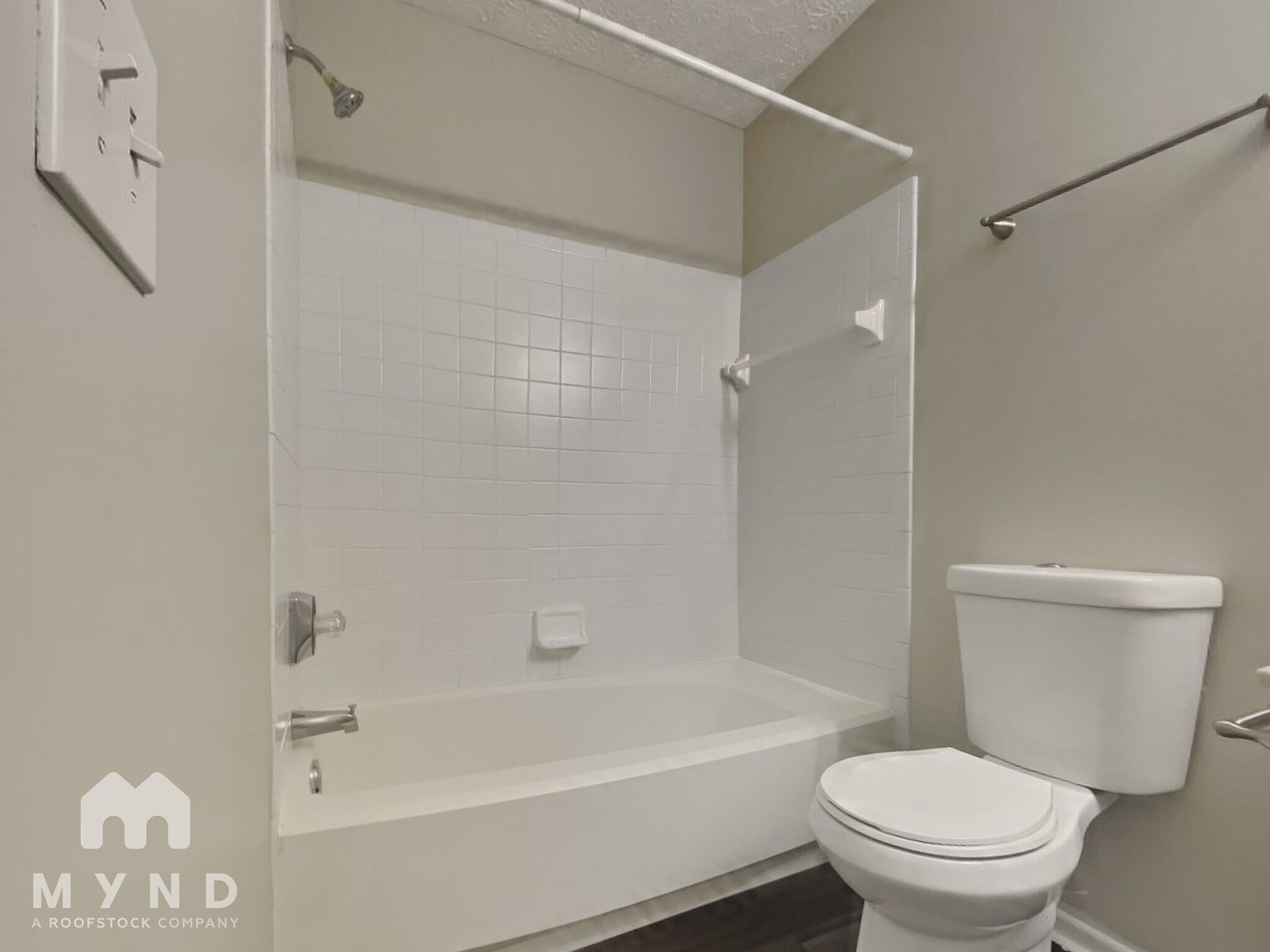 Building Photo - 3108 Olympic Club Dr