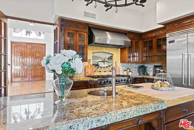 Building Photo - 13045 Ripple Creek Ln