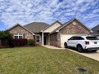 Building Photo - Savannah Place in South Bossier