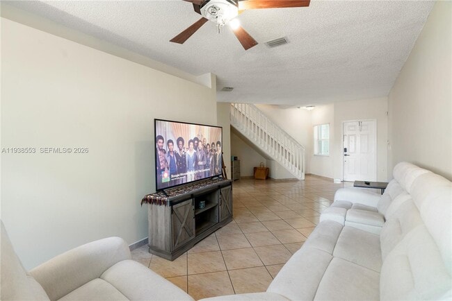 Building Photo - 2229 SE 25th Ave