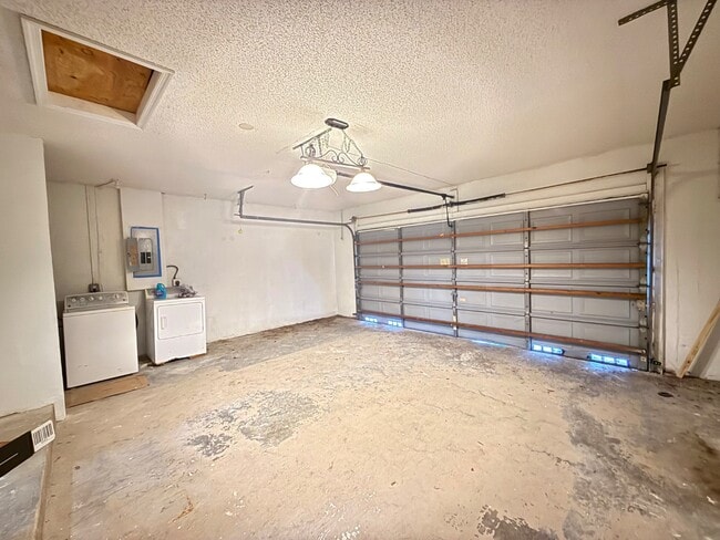 Building Photo - 17668 SW 20th St