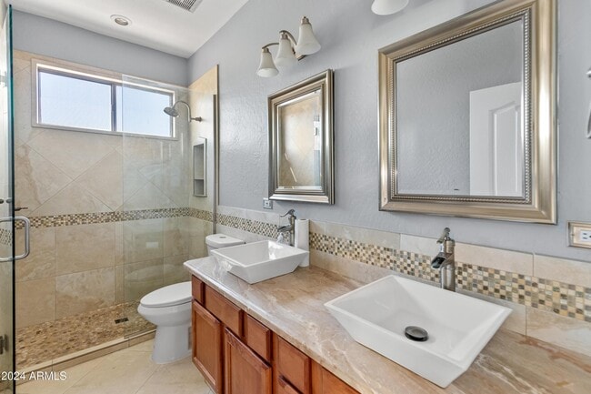 Building Photo - 6420 E Montreal Pl