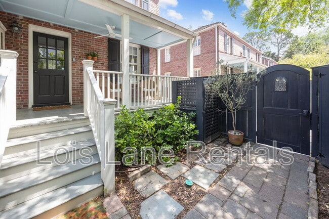 Building Photo - 55 Gadsden St