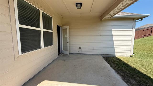 Building Photo - 1829 Persimmon Dr