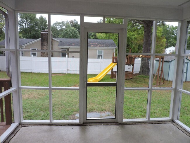 Building Photo - Email Linda@vacosold.com  or Call Office 804-642-2106