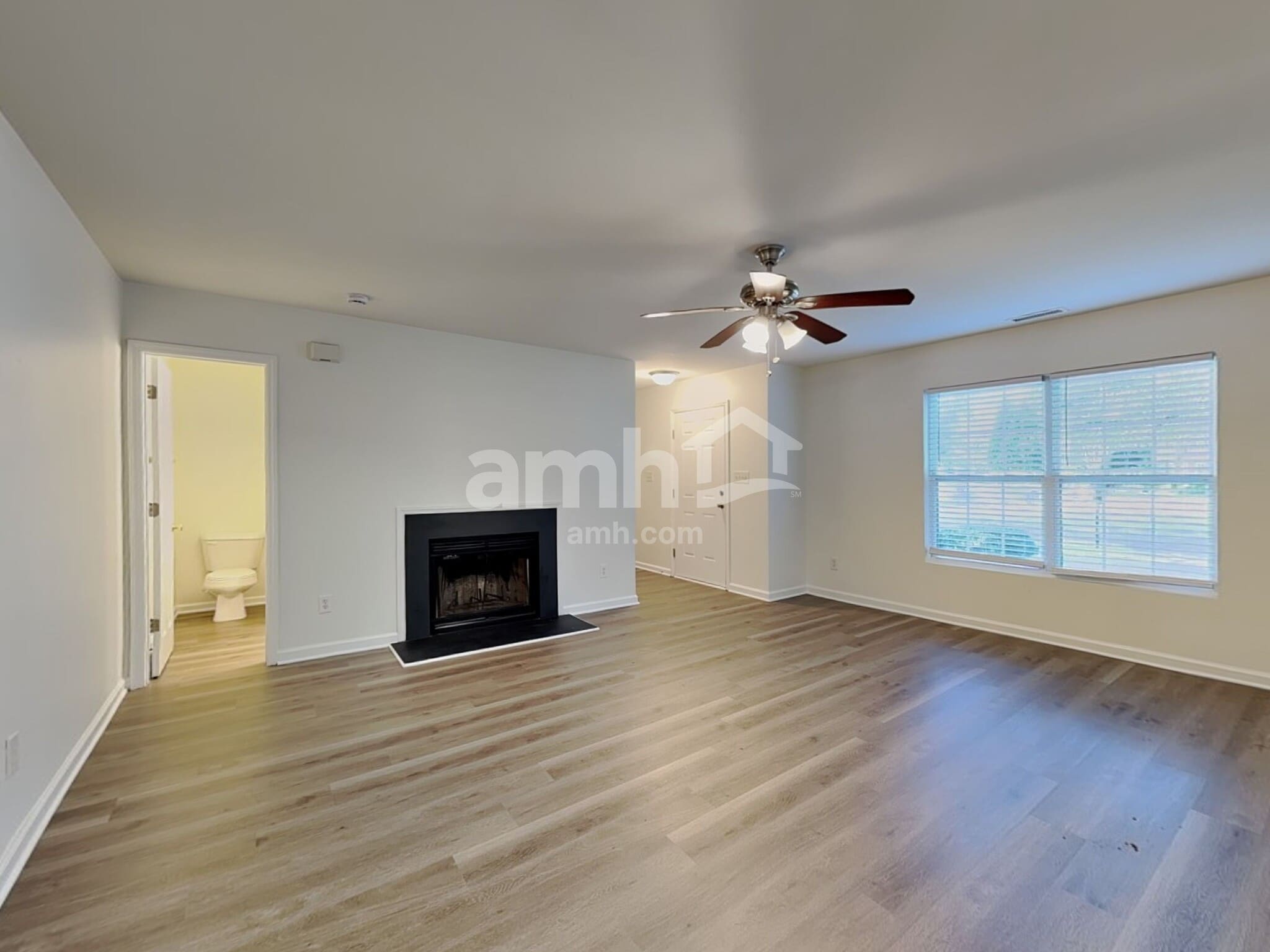 Building Photo - 5620 Bolitar Dr