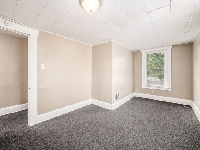 Building Photo - 89 E Patterson Ave