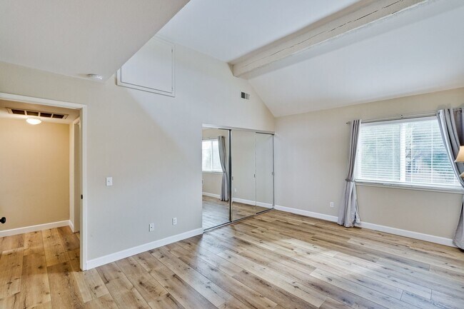 Building Photo - Welcome Home!!! - Modern and Spacious Gem!...