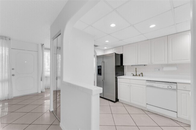 Building Photo - 1401 S Federal Hwy