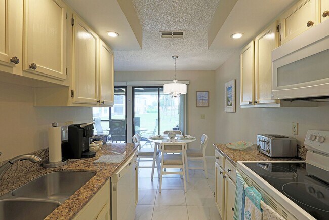 Building Photo - Terraverde 17240-2