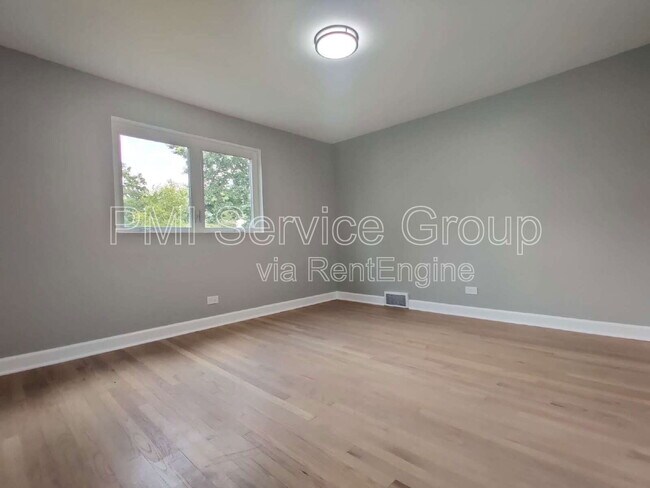 Building Photo - 4025 Williams St