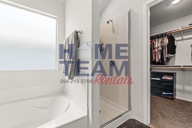 Building Photo - $200 Off First Months Rent
