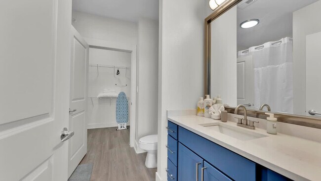 Building Photo - 2901 Indiana St