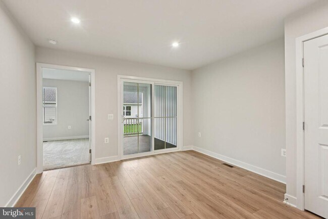 Building Photo - 9005 Owensby Dr