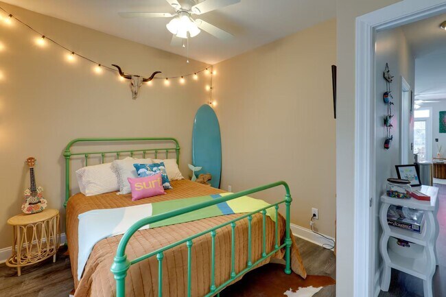 Building Photo - FURNISHED "WORK FROM HOME" RENTAL