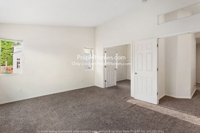 Building Photo - Beautiful Four Bedroom Home In NW Bethany!