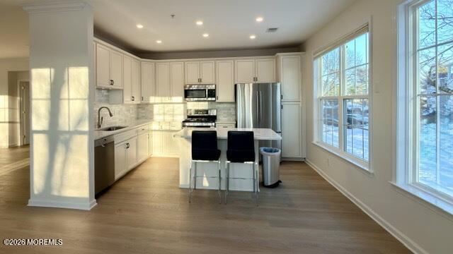 Building Photo - 674 St Andrews Pl