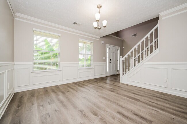 Building Photo - 223 Millstone Dr