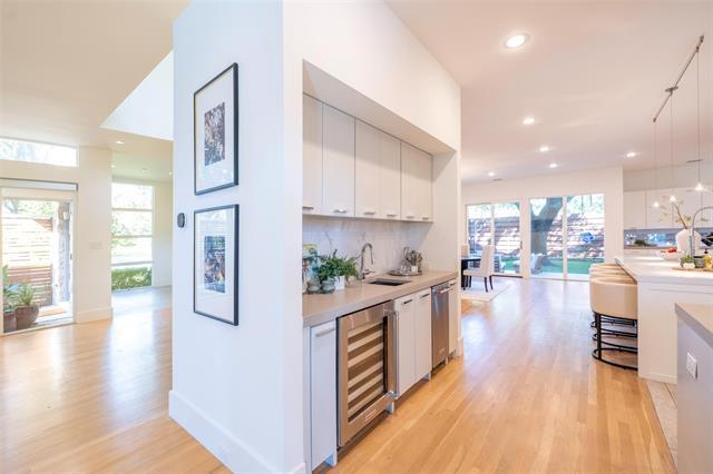Building Photo - 5624 Melshire Dr