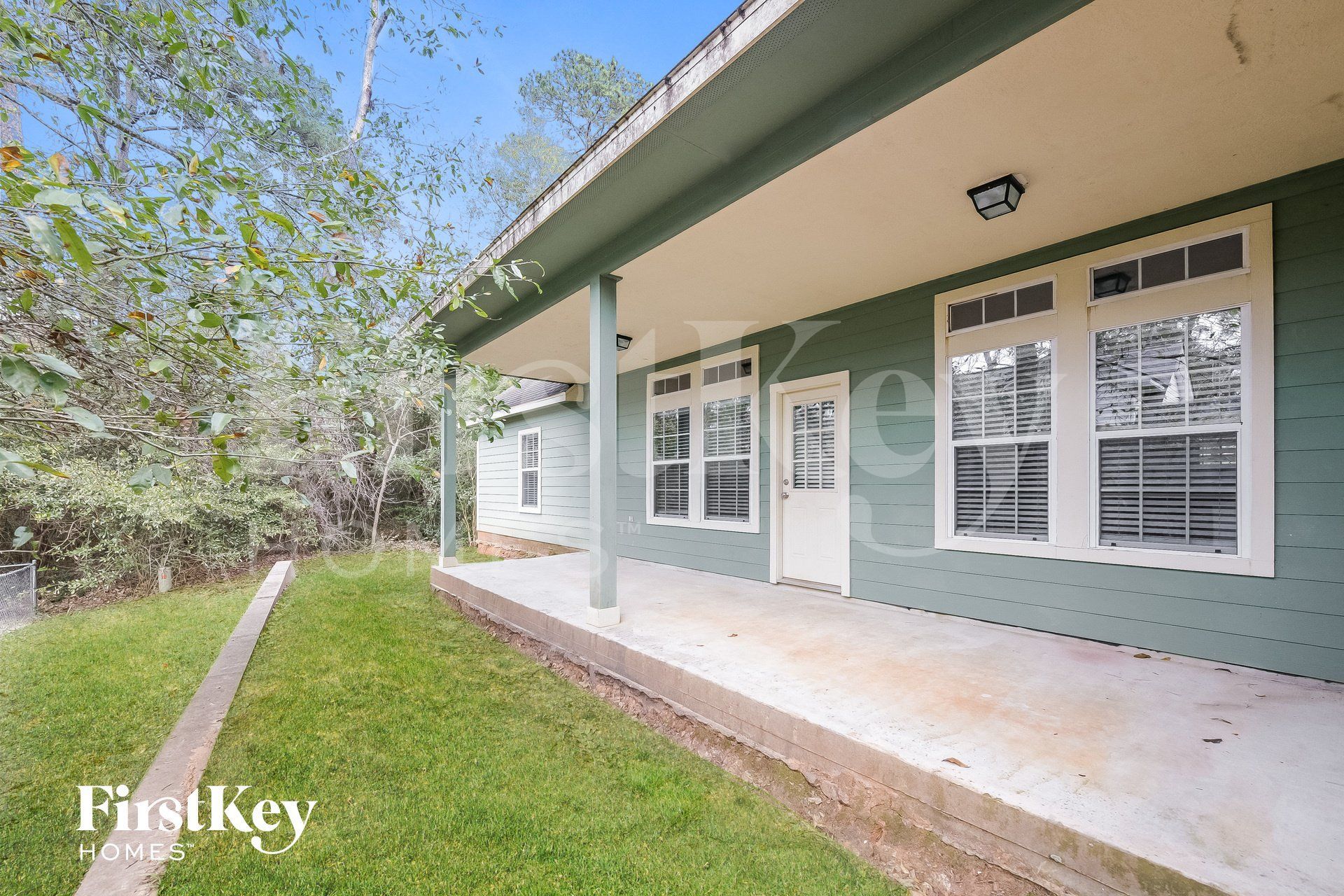 Building Photo - 295 Cypress Dr