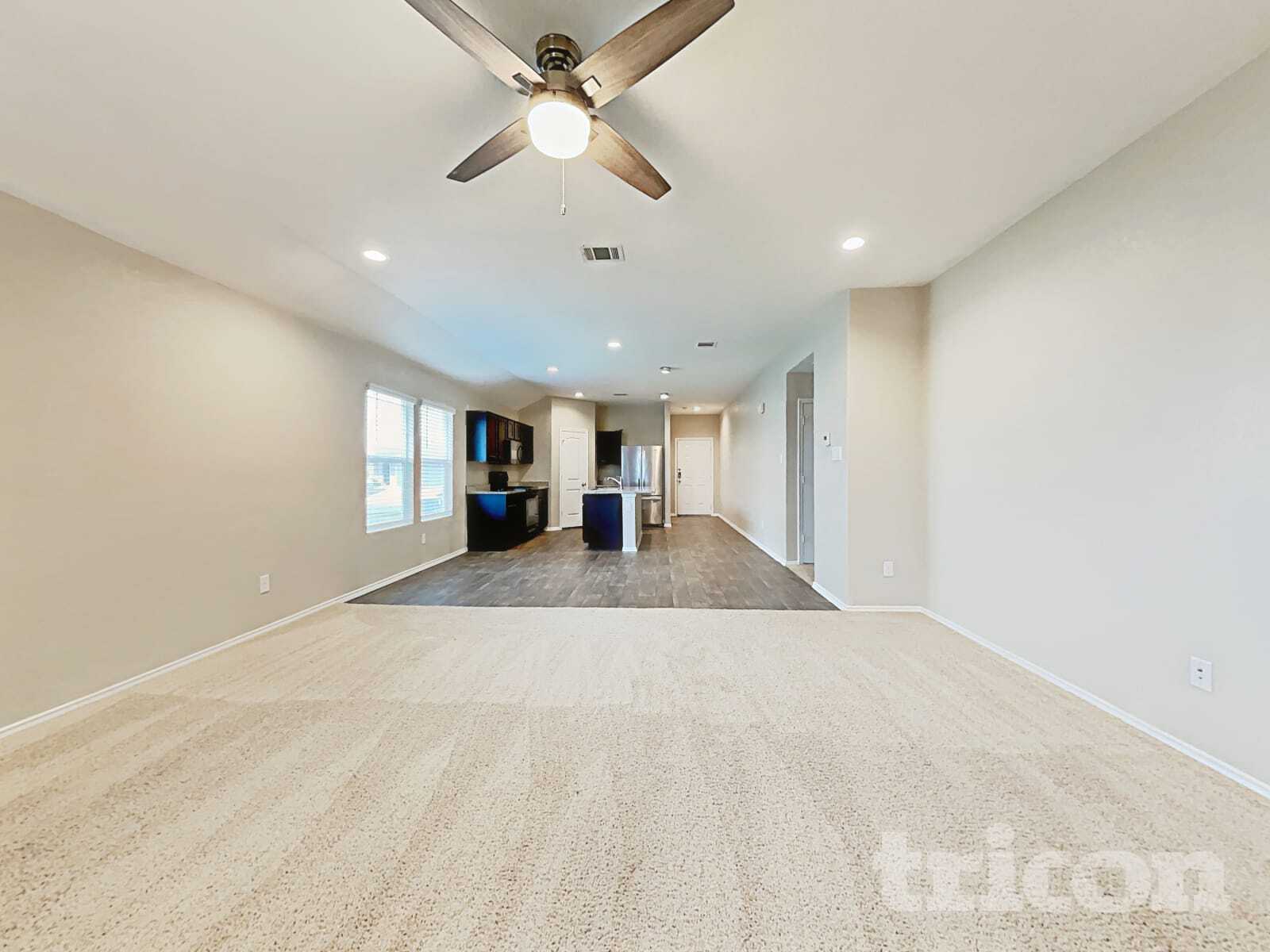 Building Photo - 414 Lance Trail