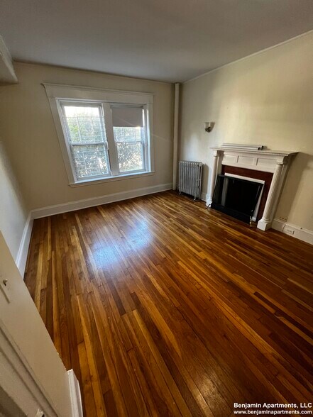 Primary Photo - 114 Wood Ave