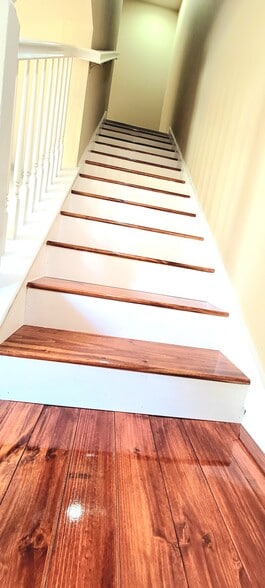 Stairs from first to second floor - 9254 Elm Vista Dr