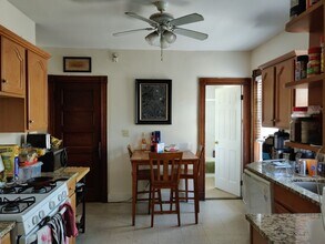 Building Photo - 39 Porter St