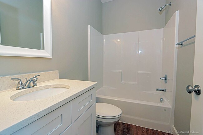 Building Photo - 1735 Dunklin St