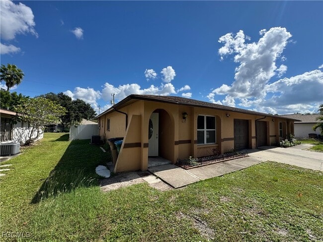 Building Photo - 517 SE 23rd Pl