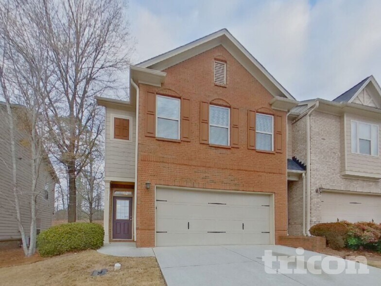 Building Photo - 2215 Oakland Downs Way