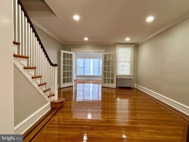 Building Photo - 1716 W Nedro Ave