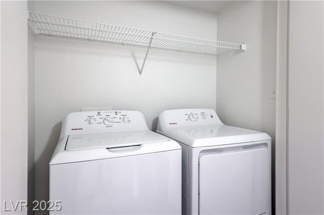 Building Photo - Las Vegas Condo For Rent