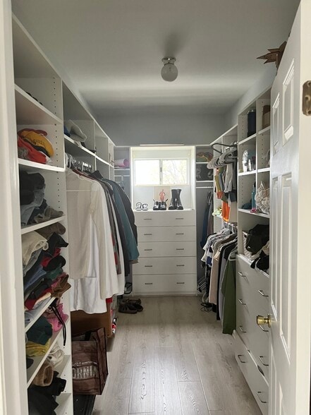 Building Photo - 8321 Rayford Dr