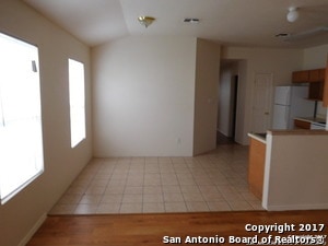 Building Photo - 11216 Center Point Rd