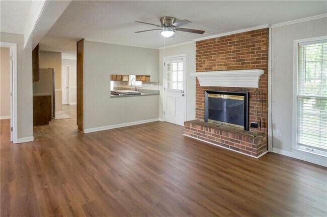 Building Photo - 1802 Driftwood Pl