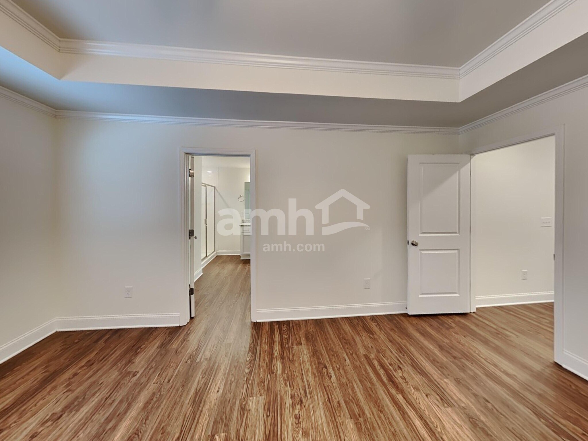 Building Photo - 1930 Sterling Brook Ct