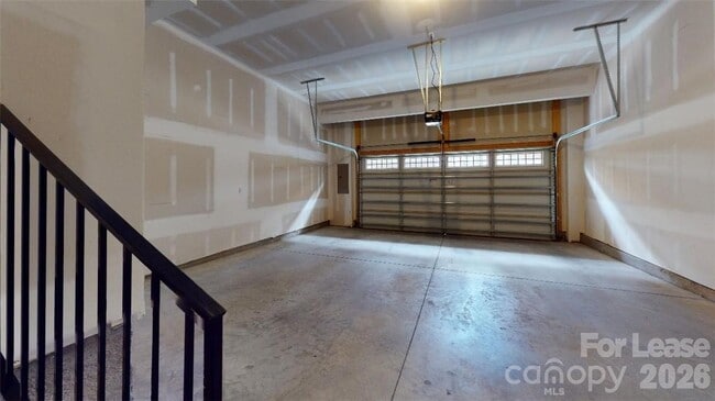 Building Photo - 1220 Madison Towns Ln