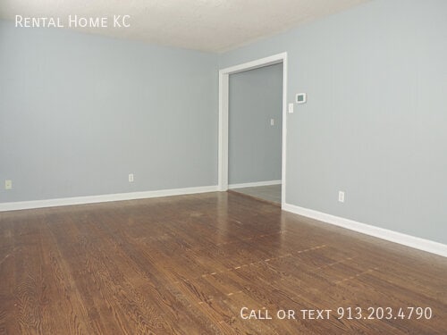 Building Photo - 6325 Santa Fe Dr