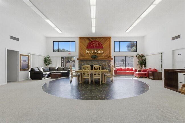 Building Photo - 2701 Countryside Blvd