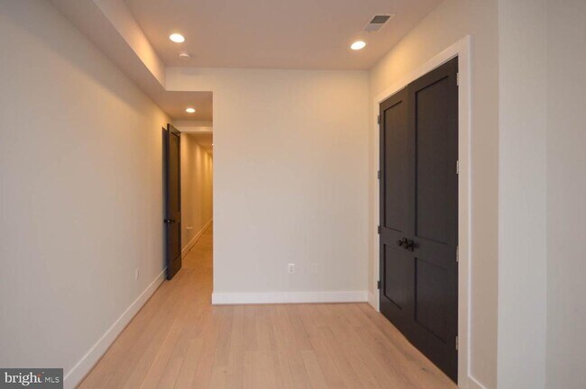 Building Photo - 3535 13th St NW