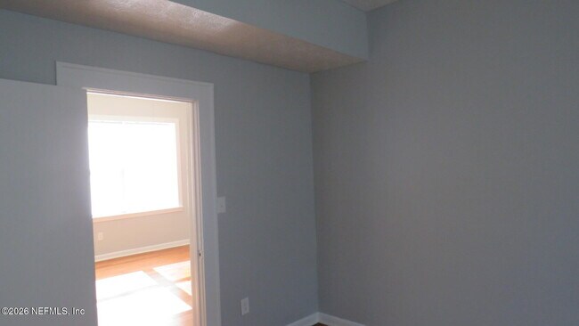 Building Photo - 1935 San Marco Blvd