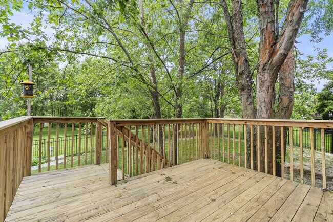 Building Photo - 777 Maidencane Dr