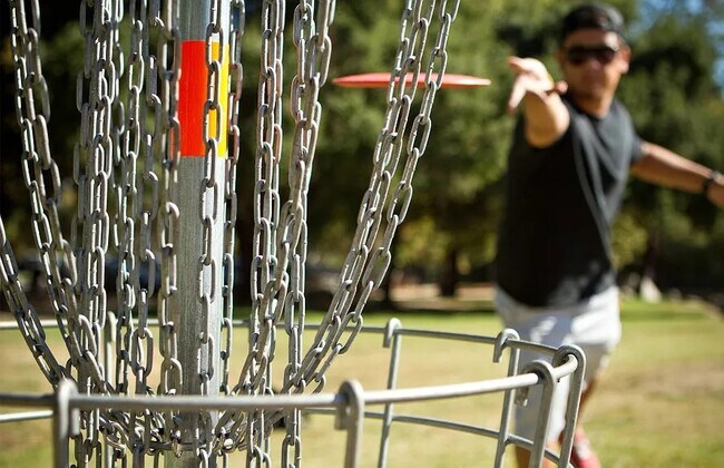 Building Photo - 1620 Tamarisk Ln