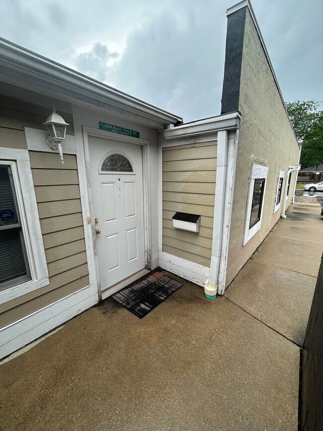 Building Photo - 134 E. Third Street