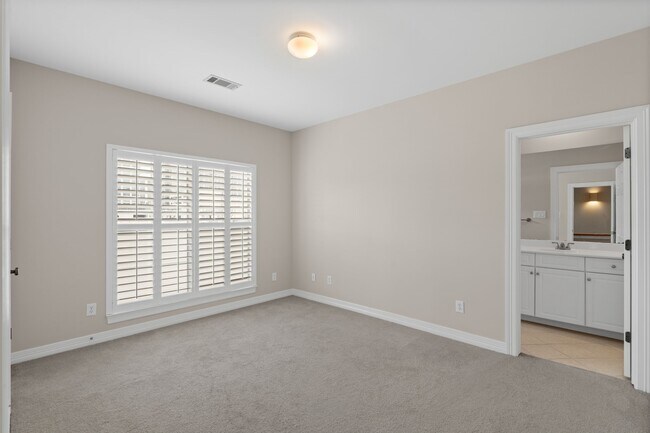 Building Photo - 2196 Bancroft Ln