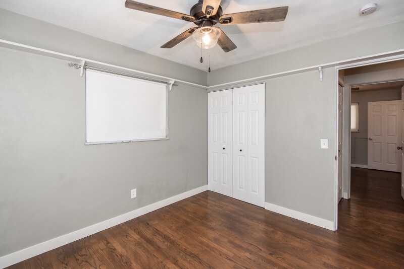 Building Photo - 317 S Pam Ave